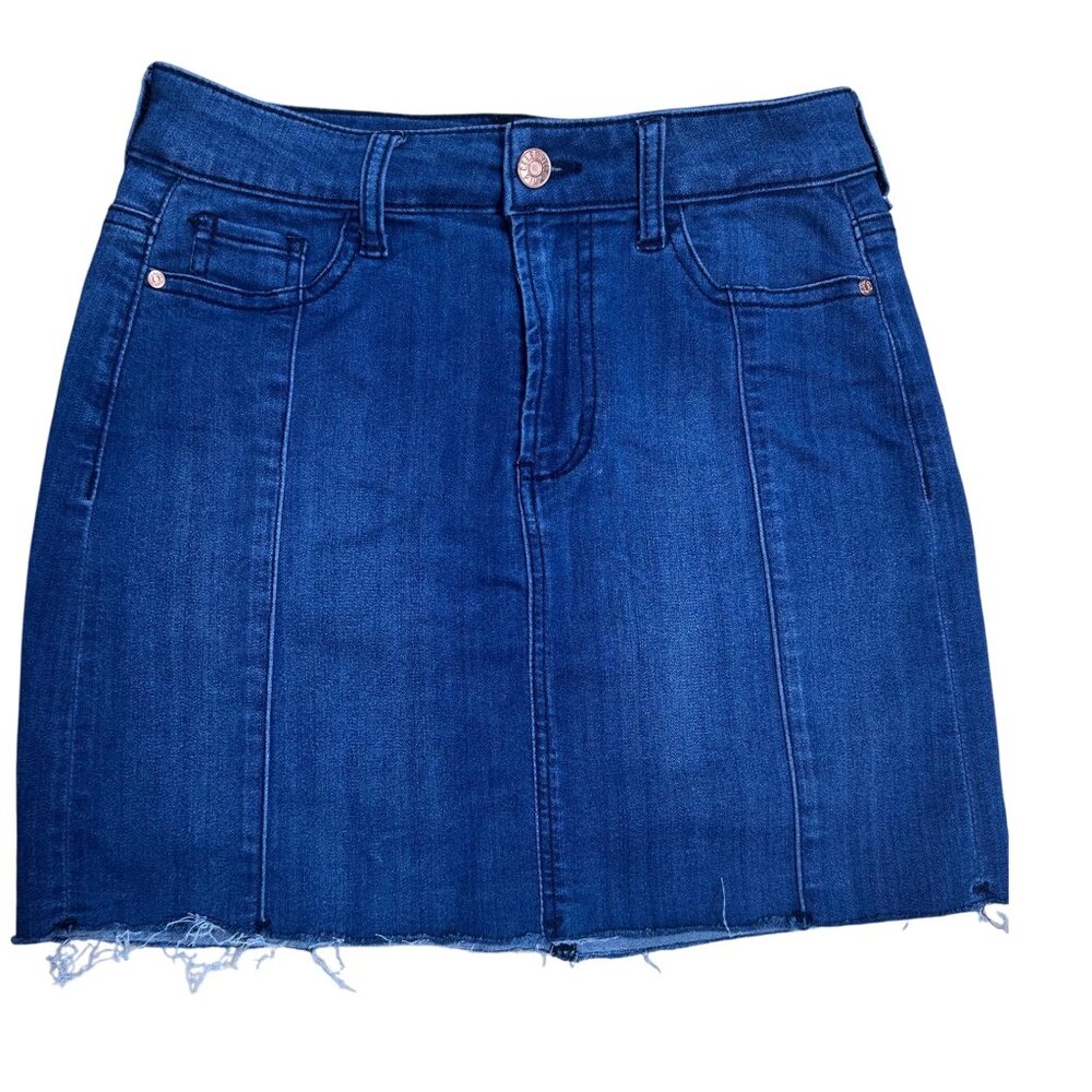 Junior Celebrity Pink Skirt Womens Junior  Size 3/26 Denim Blue Short